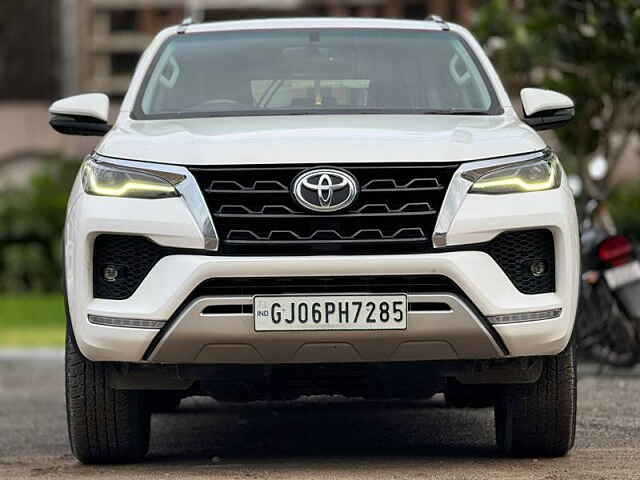 Second Hand Toyota Fortuner 4X4 AT 2.8 Diesel in Surat