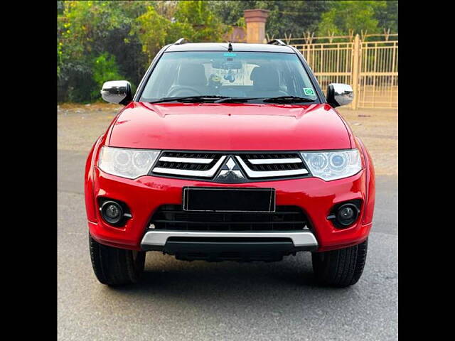 Second Hand Mitsubishi Pajero Sport 2.5 AT in Delhi