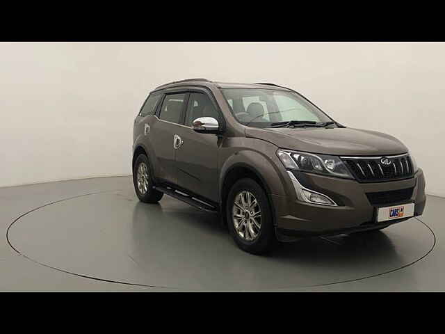 Second Hand Mahindra XUV500 [2015-2018] W10 AT 1.99 in Mumbai