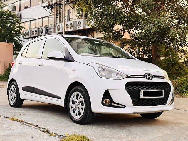 Second Hand Hyundai Grand i10 [2013-2017] Magna 1.2 Kappa VTVT [2016-2017] in Vadodara