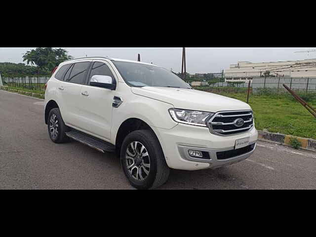 Second Hand Ford Endeavour [2016-2019] Titanium 3.2 4x4 AT in Hyderabad