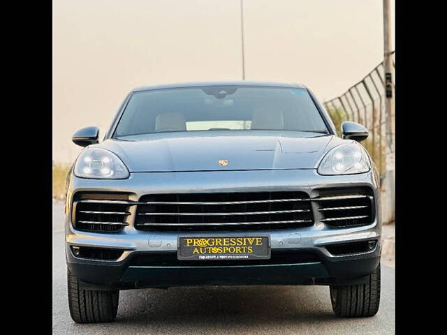 Second Hand Porsche Cayenne Base [2020-2023] in Delhi