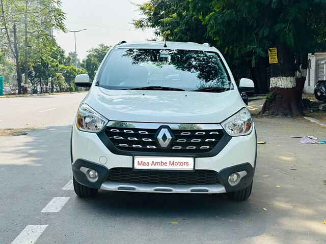 Second Hand Renault Lodgy 110 PS RXZ 7 STR [2015-2016] in Vadodara