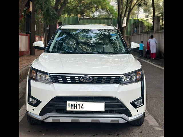 Second Hand Mahindra XUV300 [2019-2024] W6 1.2 Petrol AMT [2021] in Pune