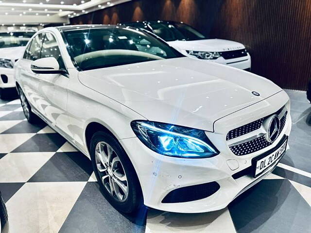 Second Hand Mercedes-Benz C-Class [2014-2018] C 200 Avantgarde in Delhi