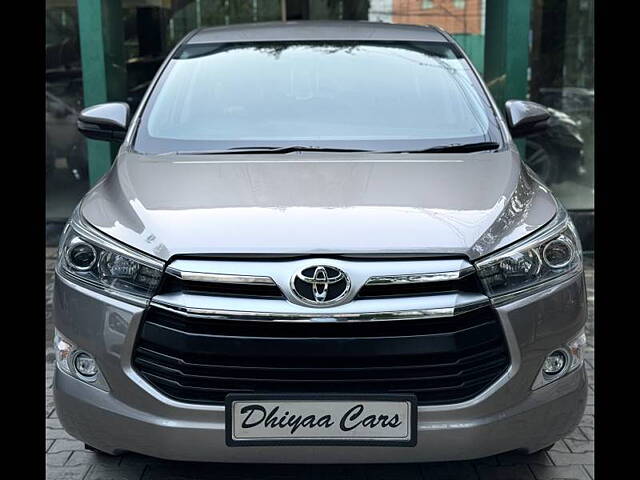 Second Hand Toyota Innova Crysta [2016-2020] 2.7 VX 7 STR [2016-2020] in Chennai