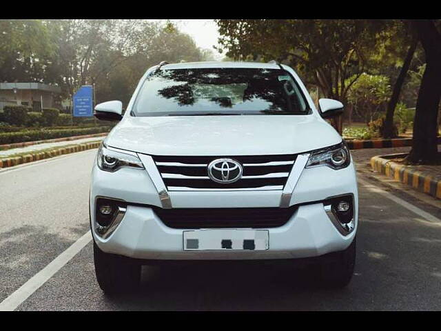 Second Hand Toyota Fortuner [2016-2021] 2.8 4x4 AT in Delhi