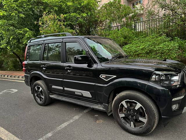 Second Hand Mahindra Scorpio S11 MT 7S CC in Delhi