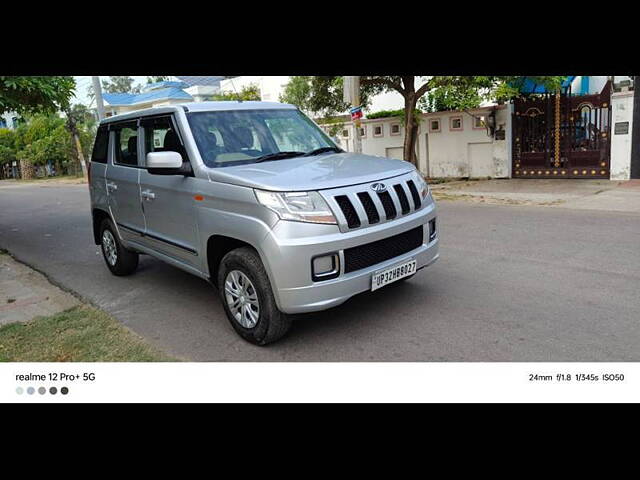 Second Hand Mahindra TUV300 [2015-2019] T4 Plus in Lucknow