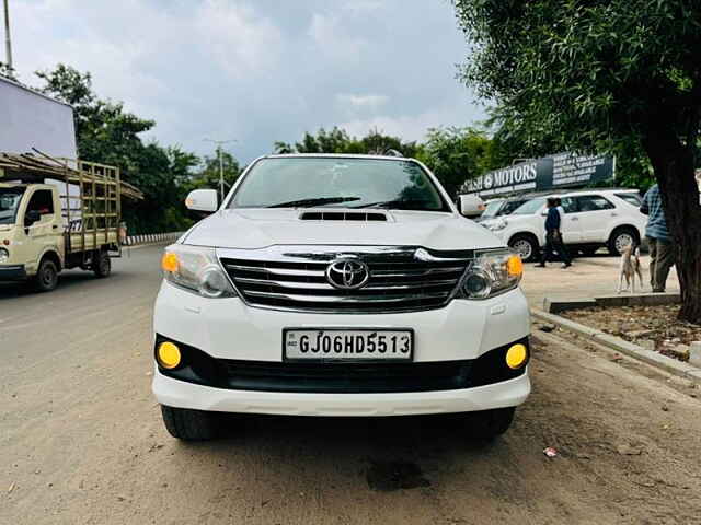 Second Hand Toyota Fortuner [2012-2016] 3.0 4x2 MT in Vadodara