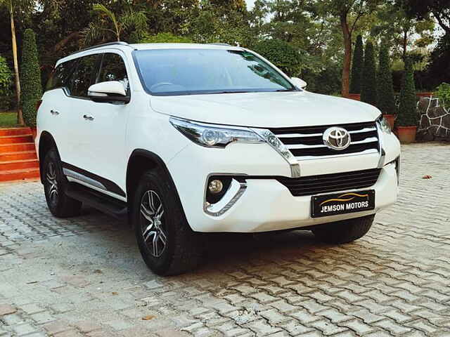 Second Hand Toyota Fortuner [2016-2021] 2.8 4x2 AT [2016-2020] in Delhi