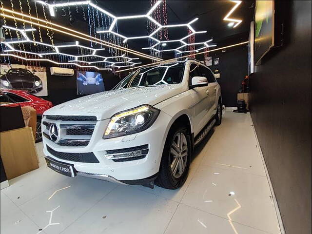 Second Hand Mercedes-Benz GL 350 CDI in Navi Mumbai