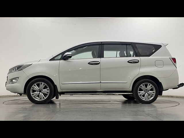 Second Hand Toyota Innova Crysta [2016-2020] 2.8 ZX AT 7 STR [2016-2020] in Hyderabad