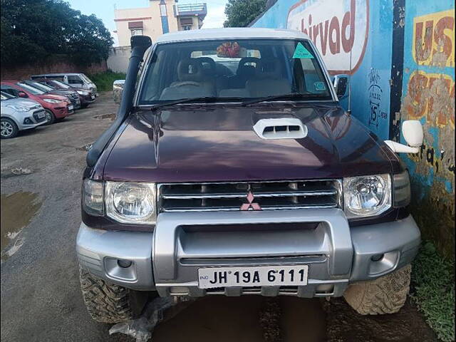 Second Hand Mitsubishi Pajero Sport 2.5 MT in Ranchi