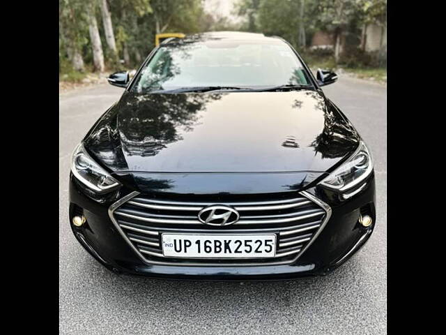 Second Hand Hyundai Elantra SX (O) 2.0 AT in Delhi