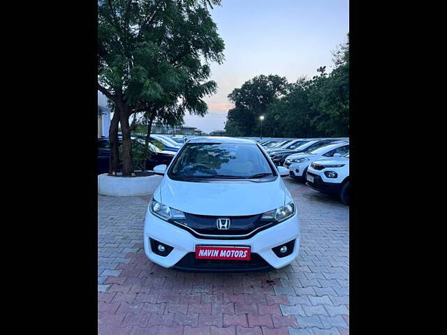 Second Hand Honda Jazz [2015-2018] V AT Petrol in Ahmedabad