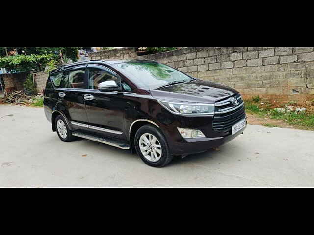 Second Hand Toyota Innova Crysta [2016-2020] 2.4 G 7 STR [2016-2017] in Hyderabad