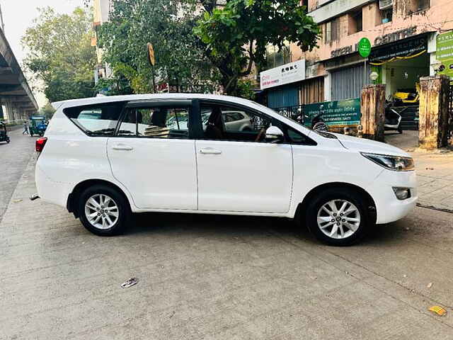 Second Hand Toyota Innova Crysta [2016-2020] 2.4 G 7 STR [2016-2017] in Mumbai