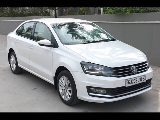 Second Hand Volkswagen Vento [2014-2015] Highline Petrol AT in Vadodara