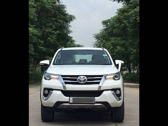 Second Hand Toyota Fortuner [2016-2021] 2.8 4x2 AT [2016-2020] in Mohali