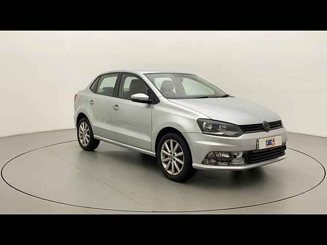 Second Hand Volkswagen Ameo Highline Plus 1.0L (P) 16 Alloy in Delhi