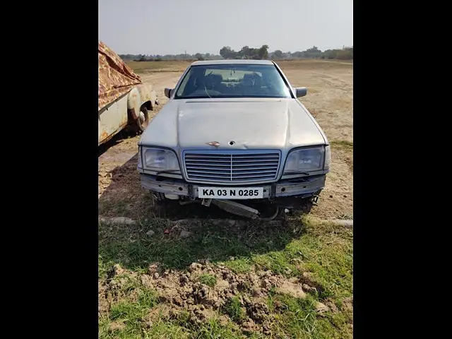 Second Hand Mercedes-Benz MB-Class 100 D2.5 in Dehradun