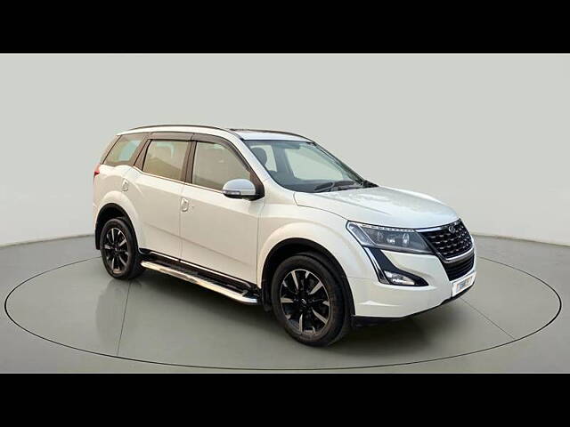 Second Hand Mahindra XUV500 W11 in Faridabad