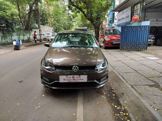 Second Hand Volkswagen Ameo Highline Plus 1.5L AT (D)16 Alloy in Chennai