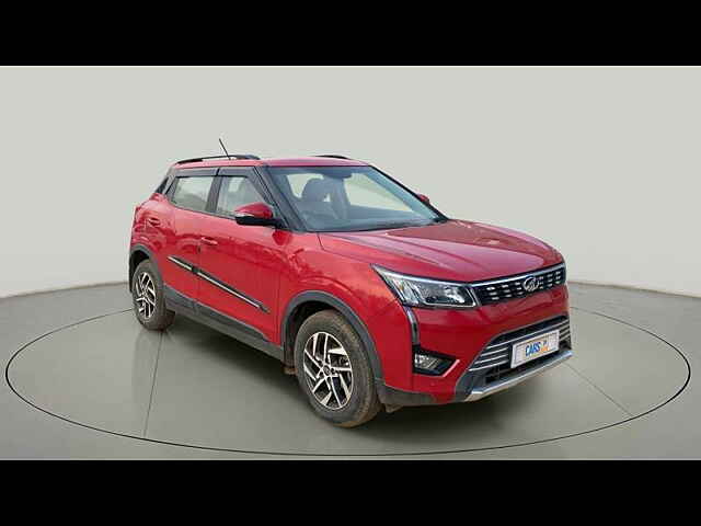 Second Hand Mahindra XUV300 [2019-2024] W8 (O) 1.2 Petrol AMT in Bangalore