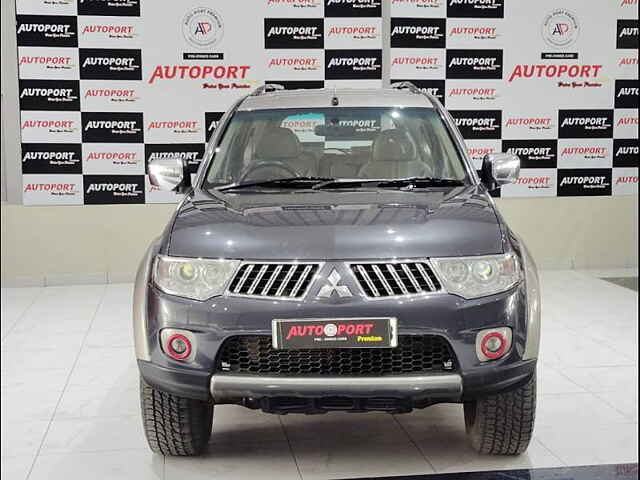 Second Hand Mitsubishi Pajero Sport 2.5 MT in Bangalore