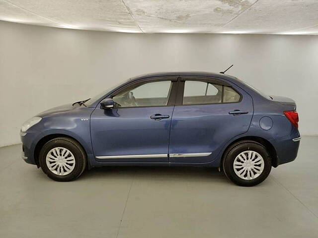 Second Hand Maruti Suzuki Dzire [2017-2020] VXi AMT in Indore