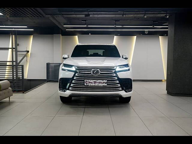 Second Hand Lexus LX 500d in Kanpur