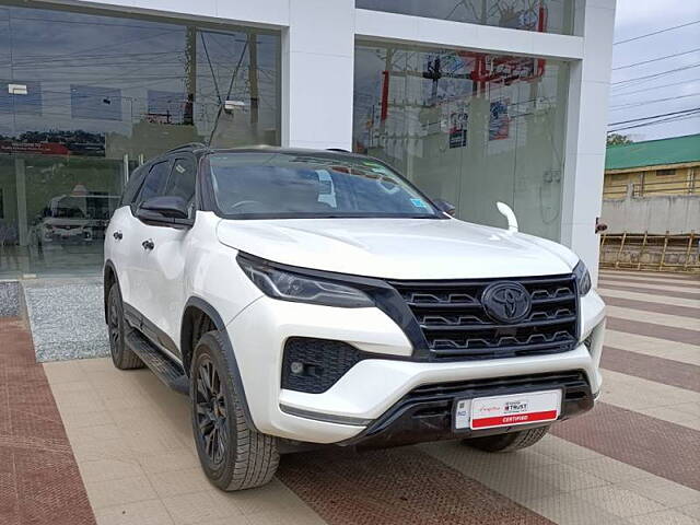 Second Hand Toyota Fortuner 4X4 MT 2.8 Diesel in Guwahati