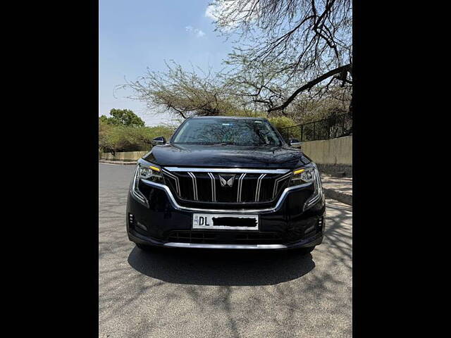 Second Hand Mahindra XUV700 AX 7 Diesel  AT Luxury Pack 7 STR [2021] in Delhi