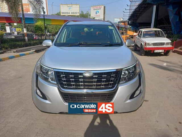 Second Hand Mahindra XUV500 W11 AT in Thane