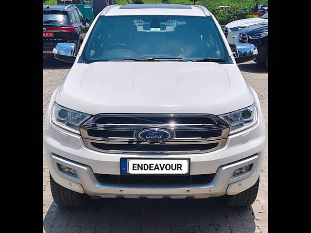 Second Hand Ford Endeavour [2016-2019] Titanium 3.2 4x4 AT in Jalgaon