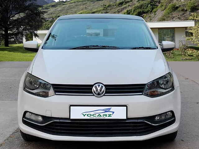 Second Hand Volkswagen Polo [2014-2015] Highline1.2L (P) in Delhi