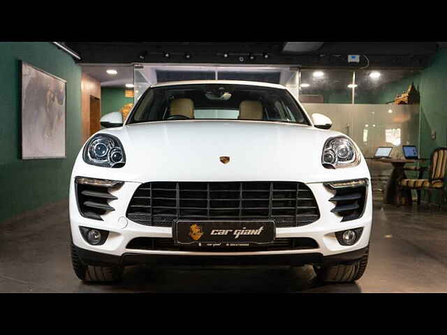 Second Hand Porsche Macan [2019-2021] Base [2019-2020] in Delhi