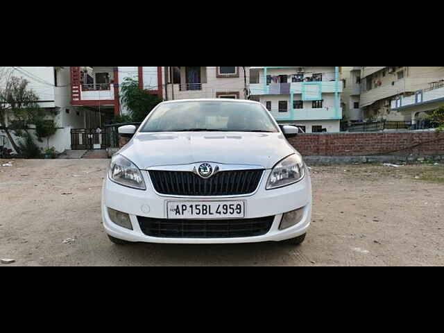 Second Hand Skoda Rapid [2011-2014] Elegance 1.6 TDI CR MT in Hyderabad