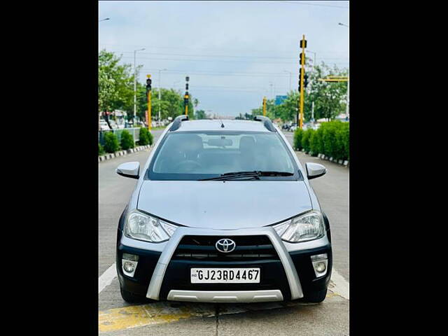 Second Hand Toyota Etios Cross 1.4 VD in Surat