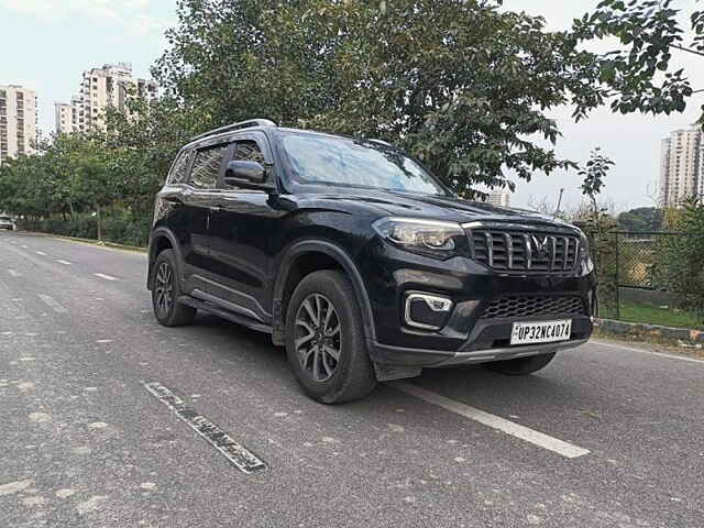 Second Hand Mahindra Scorpio N Z8 L Petrol AT 7 STR [2022] in Noida