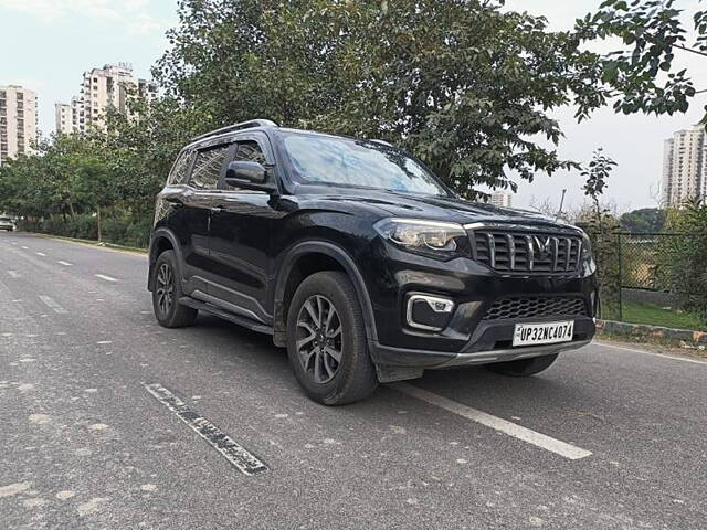 Second Hand Mahindra Scorpio N Z8 L Petrol AT 7 STR [2022] in Noida