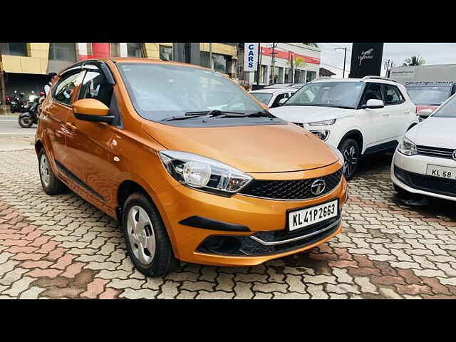 Second Hand Tata Tiago [2016-2020] Revotron XT [2016-2019] in Kozhikode