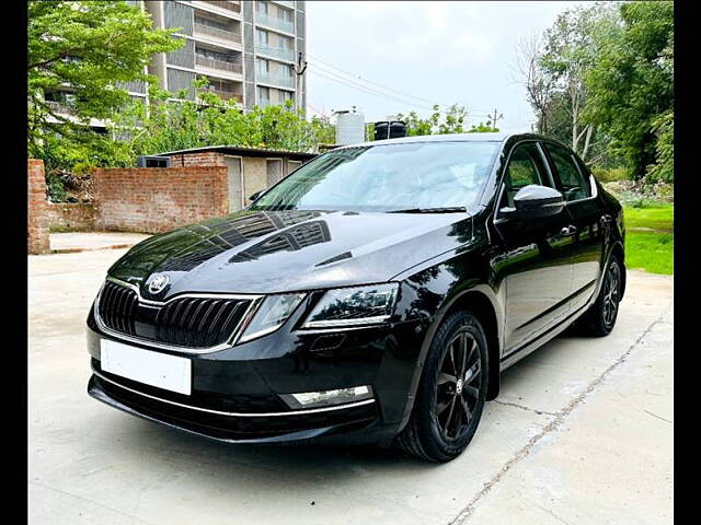 Second Hand Skoda Octavia [2017-2021] 1.8 TSI Style Plus AT [2017] in Ahmedabad