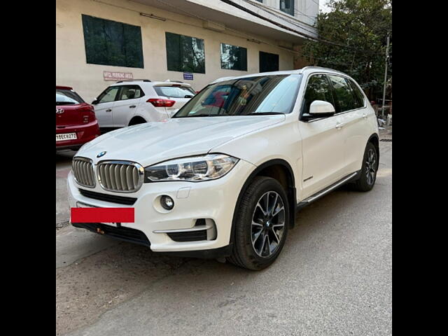  BMW X5 2018 usado [2014-2019] xDrive 30d a la venta en Hyderabad por Rs.57,00,000 - CarWale