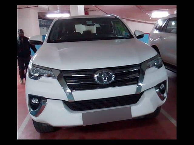 Second Hand Toyota Fortuner [2016-2021] 2.8 4x2 MT [2016-2020] in Gurgaon