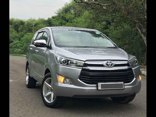 Second Hand Toyota Innova Crysta [2016-2020] 2.8 GX AT 7 STR [2016-2020] in Mohali