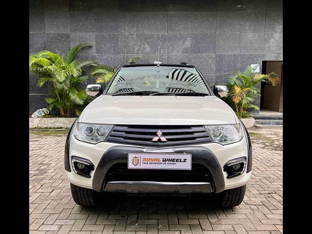 Second Hand Mitsubishi Pajero Sport Select Plus AT in Nagpur