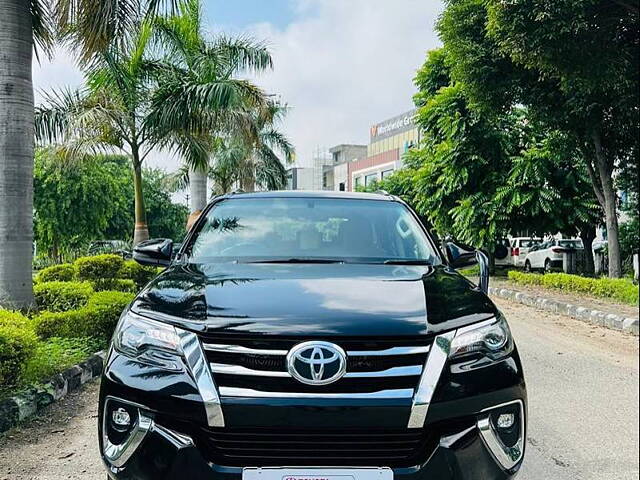 Second Hand Toyota Fortuner 2.8 4x4 AT in అమృత్‍సర్