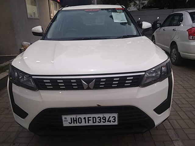Second Hand Mahindra XUV300 [2019-2024] W8 1.5 Diesel [2020] in Ranchi